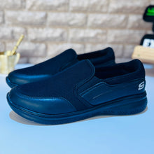 قم بتحميل الصورة إلى المعرض، حذاء رياضي طبي خفيف